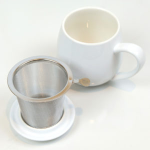 tea cup and loose tea infuser set