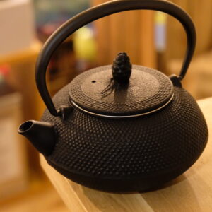 Sandama Black Cast Iron Teapot (0.3 Litre)