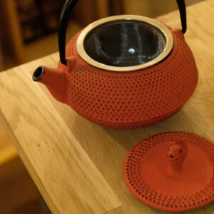 Shihezi Red Cast Iron Teapot (0.3 Litre)