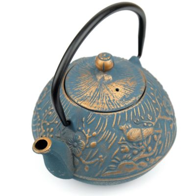 teapot made from cast iron for loose leaf tea
